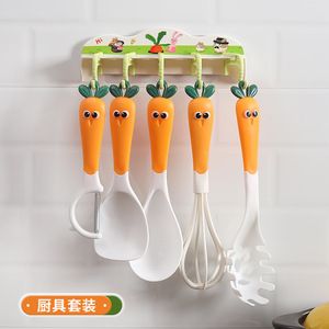 ชุดเครื่องมือครัวแครอท 5 ชิ้น วัสดุ PP พร้อมตะขอเก็บของสำหรับทำอาหาร - Product Image 4