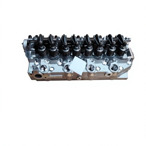 Cabeza de Cilindro Completa 22100-42700 MD303750 Para Hyundai D4BB D4BH - Product Image 1