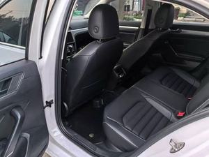 Voiture d'occasion Volkswagen Lamando 280TSI berline compacte 1.4T essence 5 places automatique 2022 - Product Image 4