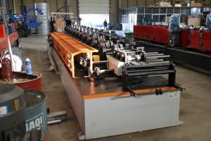 Macchina per formare tubi quadrati 2025 tipo C Hener - Product Image 3