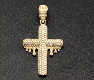 Lujoso colgante de Cruz de goteo de oro amarillo de 14K, alta calidad, Base de plata 925, diamantes simulados, colgantes finos de moissanita - Product Image 4