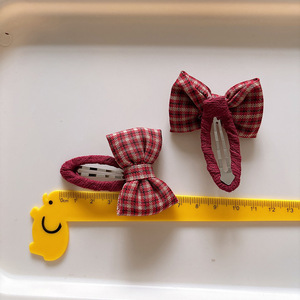 Set di fermagli per capelli coreani fatti a mano per bambine, con fiocchi in tessuto a pois e quadri rossi, fermagli a scatto per neonate e bambine per feste - Product Image 5