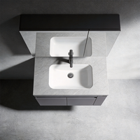 Meuble-lavabo flottant contemporain avec finition mate douce, double porte et rangement dissimulé