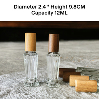 Flacon vaporisateur de parfum en verre transparent de 12 ml avec bouchon en bois, style moderne de luxe, pompe à ouverture facile, échantillon disponible