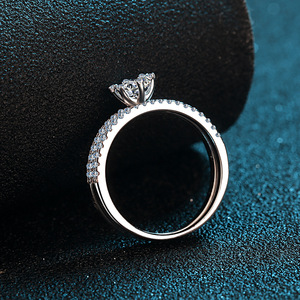 Anello in Argento 925 Placcato Platino con Moissanite, Gioiello Antiossidante VVS GRA 1ct, Anelli Impilabili Casual da <span class=keywords><strong>Donna</strong></span> alla Moda - Product Image 5