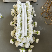 Fabrication IFG 6 pieds de long fournissant un coureur de fleurs blanc de luxe pour la décoration de table de gâteau de mariage