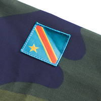 Uniforme d'entraînement tactique du Département de la sécurité de la République démocratique du Congo en camouflage vert pour les activités de terrain