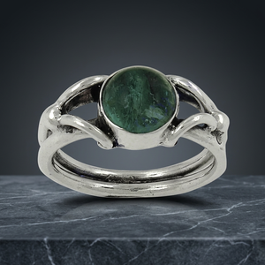 Fashionable Women's <b>Emerald</b> Cut Natural Gemstone <b>Silver</b> Wedding <b>Ring</b> - Product Image 1