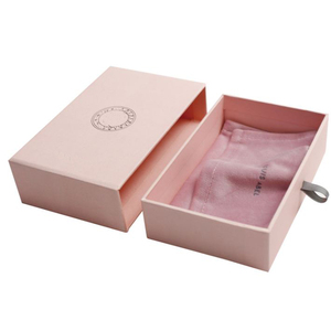 Caja de Embalaje Deslizante para Juguetes y Ropa con Logotipo Personalizado, Materiales Reciclados, Grabado en Relieve, Laminado Mate, Recubrimiento UV - Product Image 6