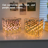 Décoration de chambre créative, lampe de nuit à miroir tulipe infini, lampe florale DIY faite à la main, lampe florale carrée magique artificielle en forme de tulipe