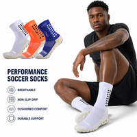 Chaussettes de sport antidérapantes de qualité supérieure en élasthanne/nylon/coton, écologiques, avec logo personnalisé pour le football et le basketball