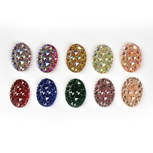 Adesivo in resina di lusso <span class=keywords><strong>per</strong></span> scarpe con diamanti in resina acquatica con fondo piatto e strass eleganti di forma ovale - Product Image 4