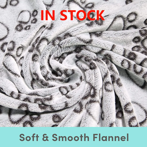 Diseño personalizado perro manta de viaje polar jacquard pata impresa franela manta para mascotas para perro gato en stock - Product Image 3