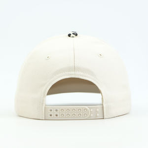 ओएम उच्च गुणवत्ता 5 पैनल स्नैपबैक कैप थोक टोन रंग तेंदुए प्रिंट कस्टम 5 पैनल कपास कढ़ाई बेसबॉल कैप - Product Image 5