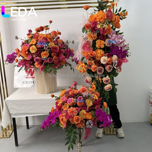 LEDA 2024 Fleur artificielle la plus vendue pour la décoration de mariage, boule de fleurs de couleur orange - Product Image 1