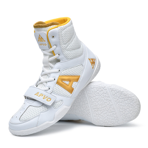 Chaussures de boxe et de lutte d'hiver professionnelles, légères, confortables, antidérapantes, personnalisées en usine, OEM, les plus populaires, bon marché, avec empeigne en PU et semelle en EVA - Product Image 1