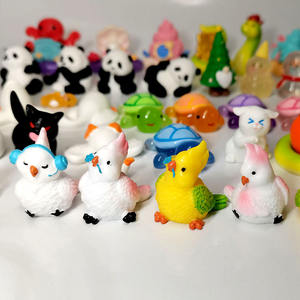 Vogel Panda Schildpad Miniatuur Aquarium Decoratie Kleine Verzamelbare Sneeuwpop Beeldjes Thuis Hars Plastic Ambachten Voor Charme Speelgoed - Product Image 3