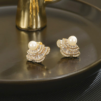 Boucles d'oreilles pendantes tendance OEM 2027, clous d'oreilles en perles, bijoux en perles, accessoires de mariage, plaqué or, baguette en vrac, Art Déco pour femmes