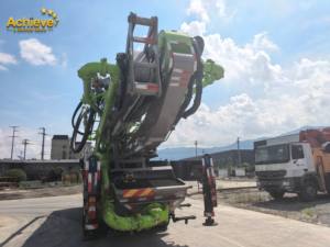 Camión Pluma de Hormigón <span class=keywords><strong>Zoomlion</strong></span> 49X-6RZ Totalmente Inspeccionado y Reconstruido, Brazo de 50 m, Capacidad de 180 M³/h, Listo para Trabajar - Product Image 3