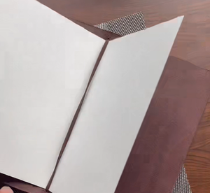 Porta Menu in Similpelle con Elastico, Design Semplice Dorato, Facile da Sostituire, <span class=keywords><strong>per</strong></span> Ristoranti e Bar Occidentali - Product Image 3