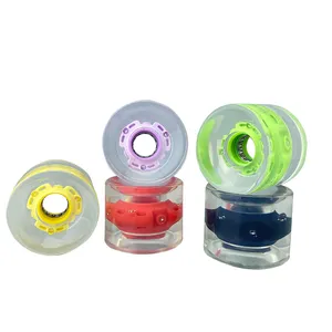 Roues de skateboard colorées flash en polyuréthane 60*45mm avec éclairage LED personnalisé en gros