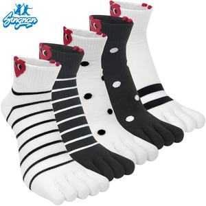 جوارب نسائية مضحكة مانعة للانزلاق بخمسة أصابع جوارب منخفضة القطع بأصابع كرتونية جوارب كاحل للركض قطنية للبيع - Product Image 3