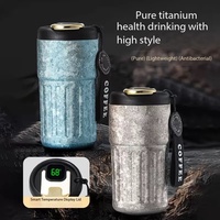 Mug à café de voyage portable à double paroi thermique de 14 oz avec logo personnalisé, tasse à café intelligente en titane pur ultralégère avec couvercle à affichage LED