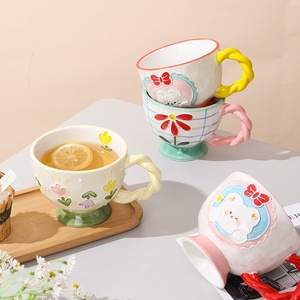 Keramik Handbemalte Relief-Tassen mit Großer Kapazität für Frühstück/Kaffee/Milch/Haferbrei Niedliches Kreatives Design Großhandel - Product Image 1