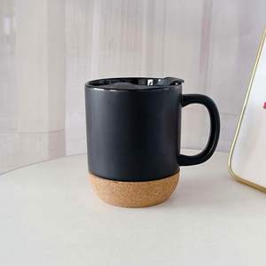 Grande tasse à café en céramique écologique de 15 oz avec fond et couvercle en liège, cadeau personnalisé pour maman, papa, pour les amateurs de café, de latte et de thé - Product Image 4