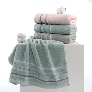 Toalla de Baño Golden Fortune 50x100cm, Poliéster y Algodón Absorbente, para Uso Doméstico - Product Image 1