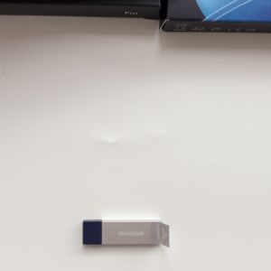 Win11 Professional Retail Box USB Drive Nuevo Paquete Completo USB <span class=keywords><strong>Win</strong></span> <span class=keywords><strong>11</strong></span> <span class=keywords><strong>Pro</strong></span> Clave FPP Activación en Línea Garantía de <span class=keywords><strong>Licencia</strong></span> Vitalicia - Product Image 5