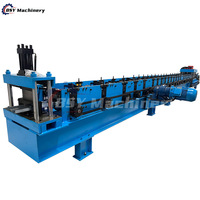 Machine de profilage à froid sur mesure pour profilés en acier de différentes formes, avec contrôle PLC importé et pompe à engrenages pour toitures
