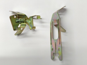 Clip de suspension en acier galvanisé anti-corrosion de haute qualité et durable <span class=keywords><strong>pour</strong></span> système de <span class=keywords><strong>plafond</strong></span> suspendu, <span class=keywords><strong>pour</strong></span> <span class=keywords><strong>rail</strong></span> transversal supérieur - Product Image 5