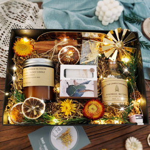 Promotional Custom Fashion SPA Gift Set with <strong>Soap</strong> for Female Scented Candle Gift Set Box for Girlfriend - Product Image 1