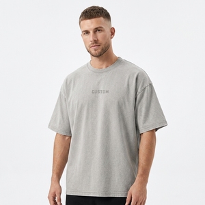 T-shirt grigia lavata effetto vintage, logo personalizzato, oversize, in cotone pesante - Product Image 1