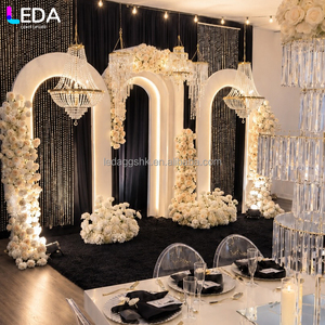 Decoración LEDA para Bodas en Interiores, Nuevo Diseño Moderno, Clásico y Sencillo, Fondo LED Blanco con Cortina de Cuentas - Product Image 4
