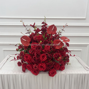 Décoration de scène de mariage élégante : Grand bouquet floral rouge pour allée centrale au sol - Product Image 1