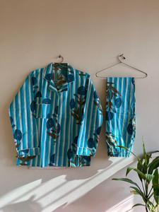Pijama de Mujer Sexy con Estampado Floral de Algodón, de Manga Larga, Conjunto Suave para Dormir y Estar en Casa, Regalo Perfecto de Navidad - Product Image 2