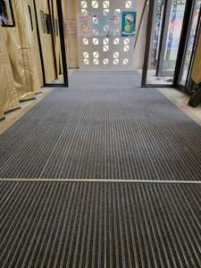 <span class=keywords><strong>Tapis</strong></span> <span class=keywords><strong>d</strong></span>'<span class=keywords><strong>entrée</strong></span> en alliage <span class=keywords><strong>d</strong></span>'aluminium anti-poussière avec <span class=keywords><strong>tapis</strong></span> imperméable en aluminium personnalisé - Product Image 1