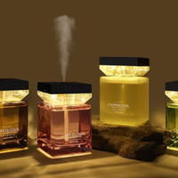 Diffuseur d'arômes carré en verre avec lumière LED chaude, humidificateur à brume fine pour huiles essentielles, machine à parfum de table pour la décoration intérieure