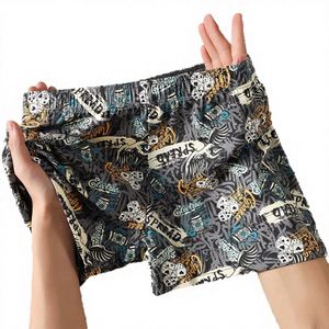 Nouveaux boxers en coton pour hommes, taille mi-haute, doux pour la peau, respirants, peints à la main, style européen rétro, décontractés pour la maison, shorts amples en tricot - Product Image 1