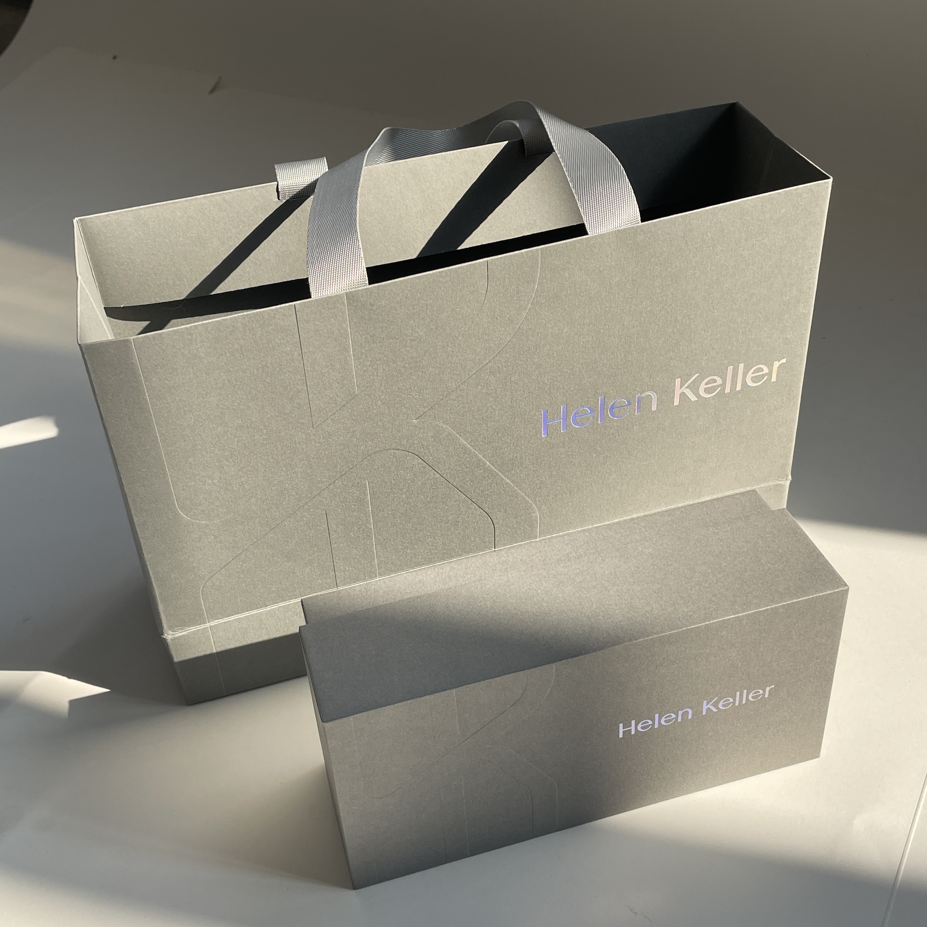 Wholesale Kraft Paper Bag Black Gift Shopping Paper Bag With Logo for Clothing Packaging Bag