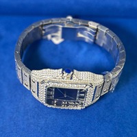 Reloj de Diamantes Moissanite Estilo Japonés de Exportación India para Atuendos Casuales y de Calle, Disponible al Mejor Precio