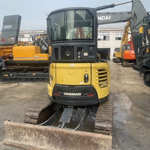 Mini-excavatrice YANMAR ViO35-6B d'occasion, 3,5 tonnes, excavatrice hydraulique à rotation zéro - Product Image 4