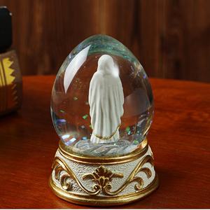 كرات الثلج الدينية المخصصة من البولي كربونات بتصميم جديد يُباع بالجملة في الكريسماس مع تمثال أصلي - Product Image 4