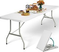 Table de salle à manger moderne en HDPE pour hôtel, idéale pour l'extérieur et le salon