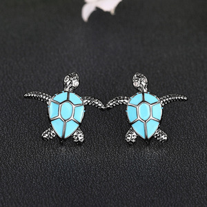 Aretes de Aleación con Forma de Tortuga, Clásicos y Lindos, para Mujer, Diseño Animal Moderno para Uso Diario - Product Image 3