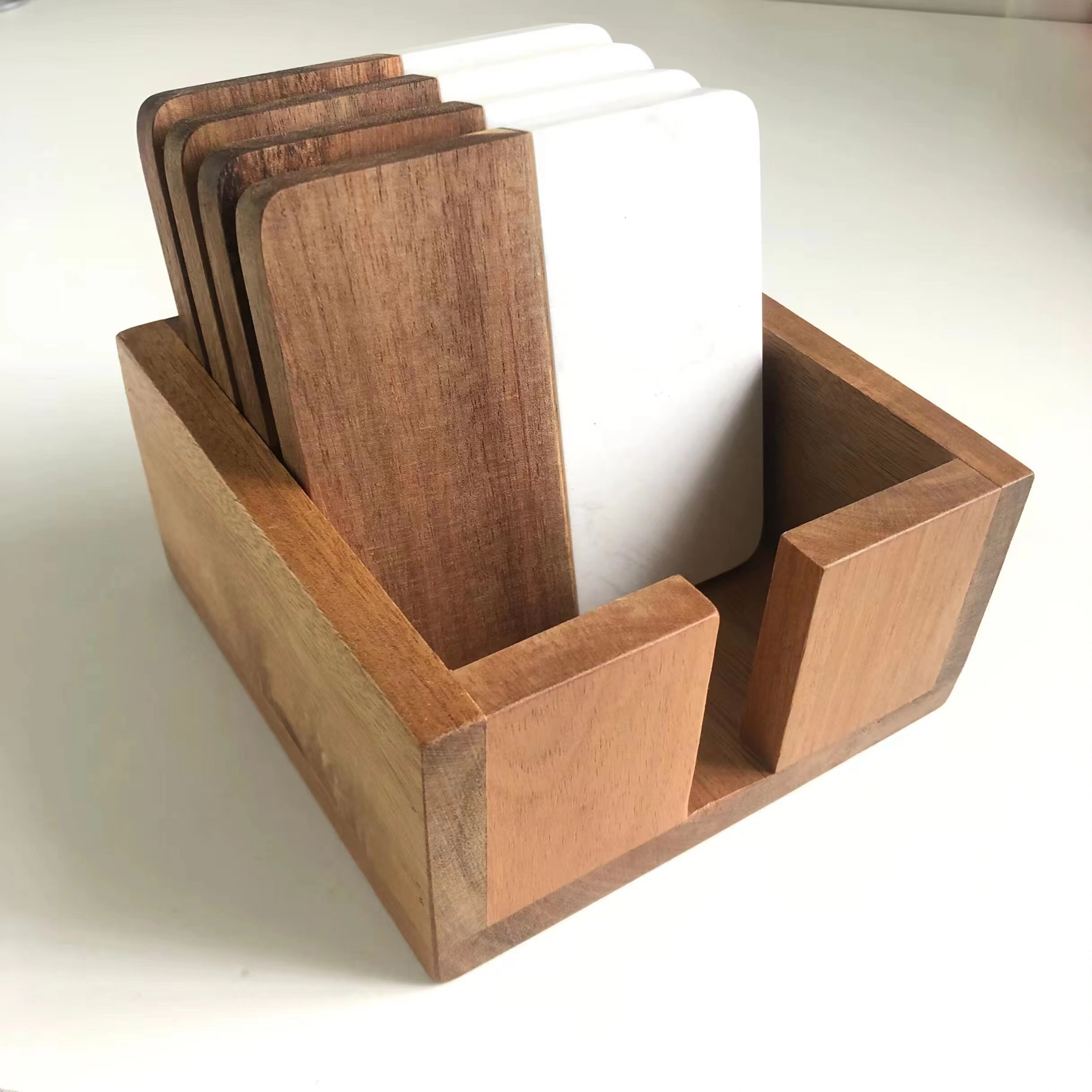 Dessous de verre carrés en bois d'acacia personnalisés de haute qualité avec boîte en bois d'acacia