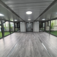 Maison mobile en acier de 20 pieds à haut rendement énergétique sur roues pour villa ou pod de glamping – Maisons conteneurs extensibles