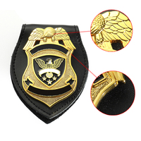 Langsung Pabrik Kustom Lencana Logam Campuran Seng 3D Perak Plating Die Cast Pin Pu Kulit Leher Dompet Pemegang Lencana untuk Mengumpulkan